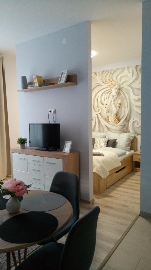 Loli Apartman Мишкольц Экстерьер фото