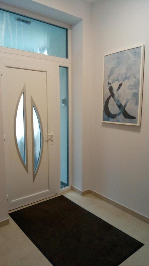 Loli Apartman Мишкольц Экстерьер фото