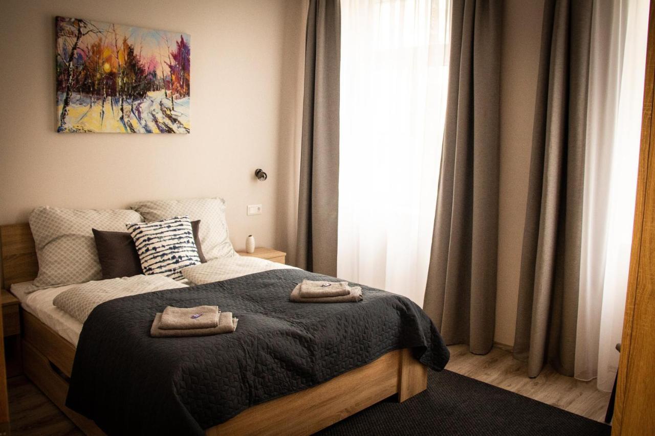 Loli Apartman Мишкольц Экстерьер фото