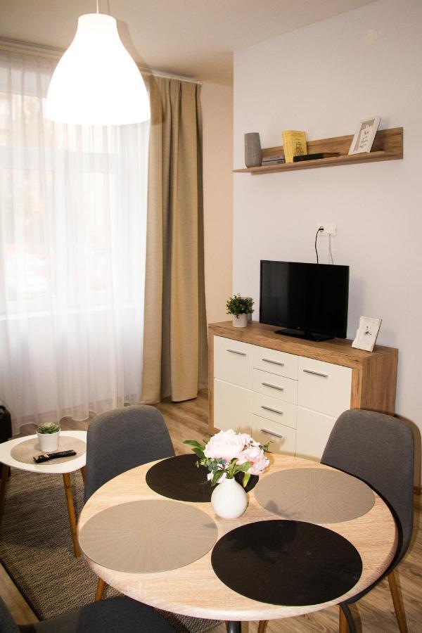 Loli Apartman Мишкольц Экстерьер фото